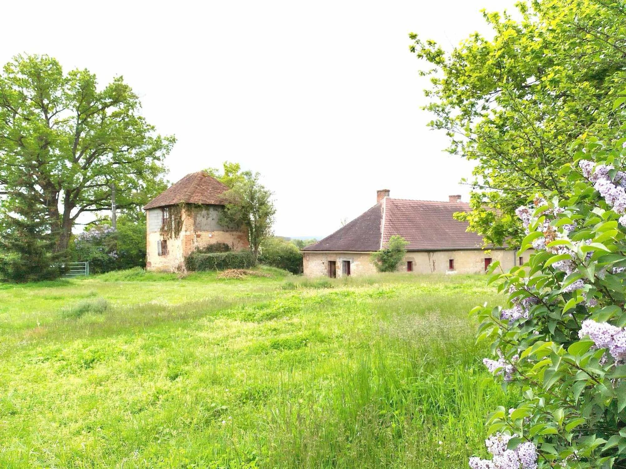 Gite Des Fours Agonges 外观 照片